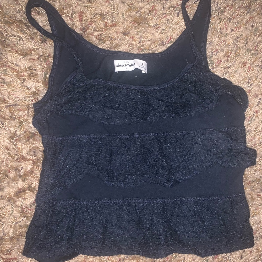 Abercrombie lace tiered navy crop tank top size large fits like medium